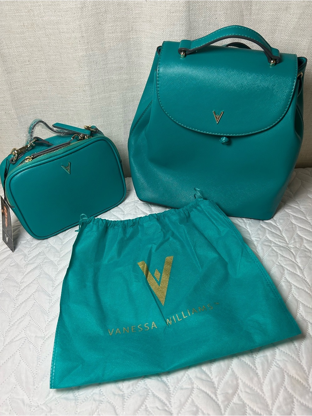 Vanessa Williams Teal Summer Bag Set - Backpack & Crossbody (Crossbody NWT)